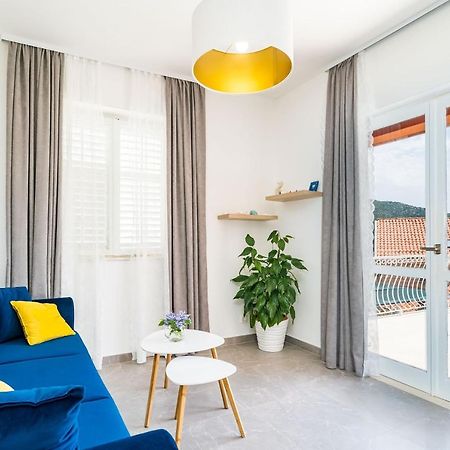 Nona'S Paradise Apartment - Free Parking ザトン エクステリア 写真